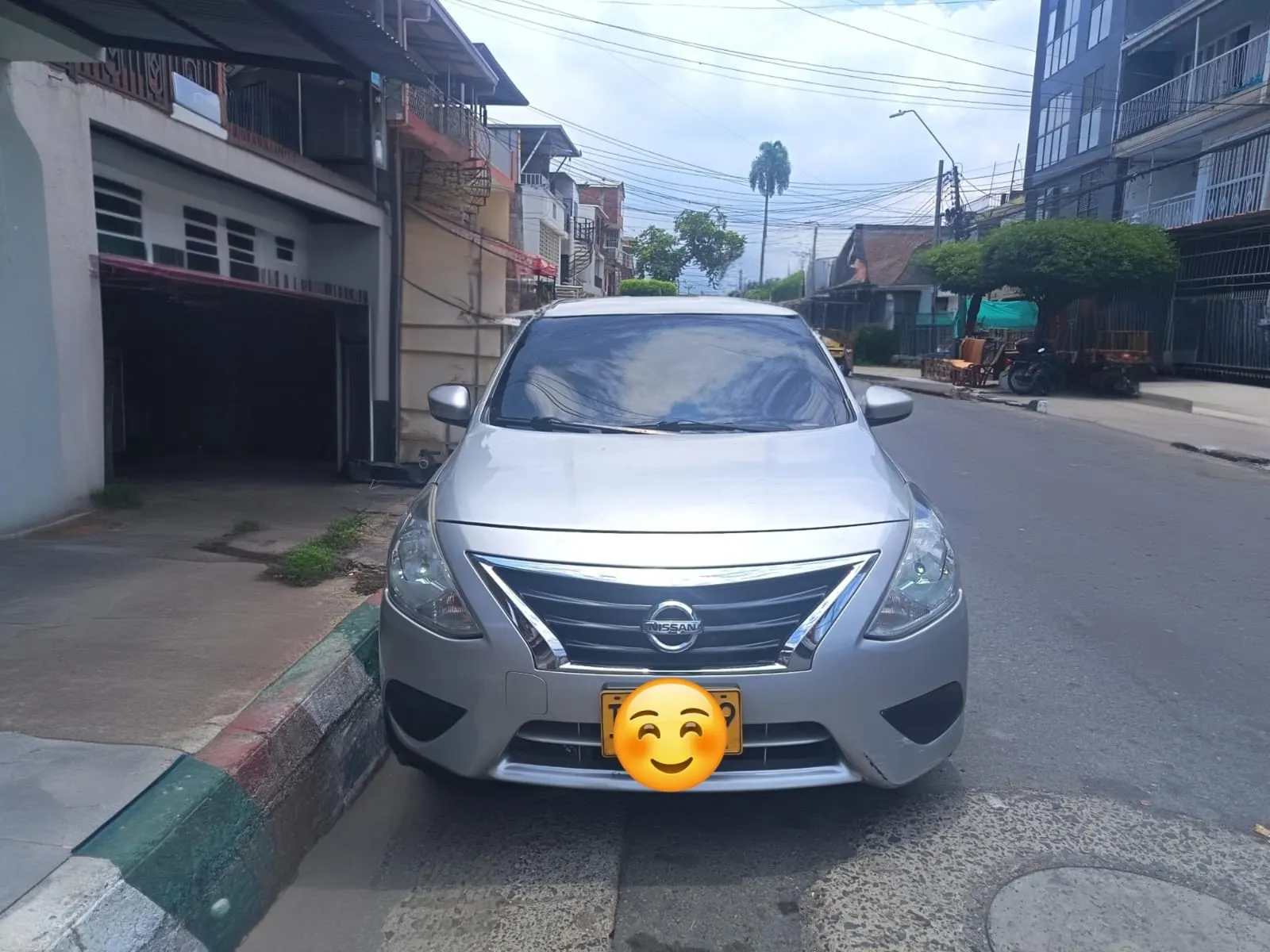 nissan Versa